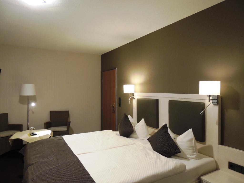 Hotel Prinz Heinrich Emden Zewnętrze zdjęcie