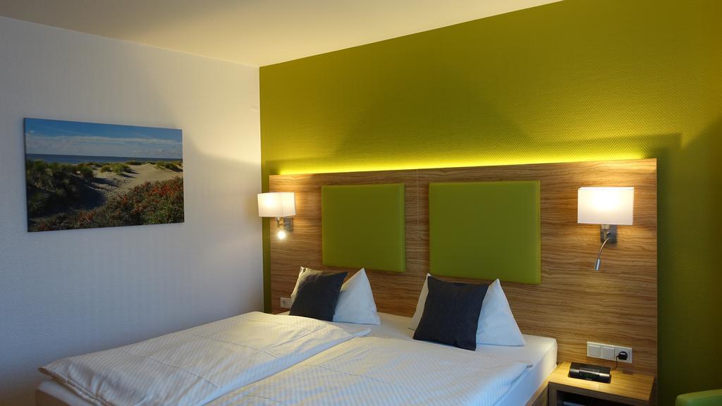 Hotel Prinz Heinrich Emden Zewnętrze zdjęcie