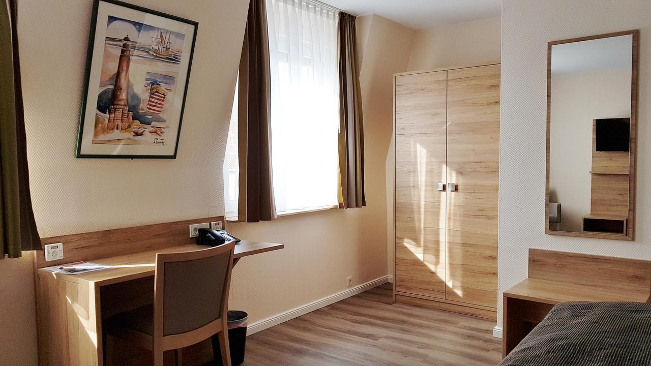 Hotel Prinz Heinrich Emden Zewnętrze zdjęcie